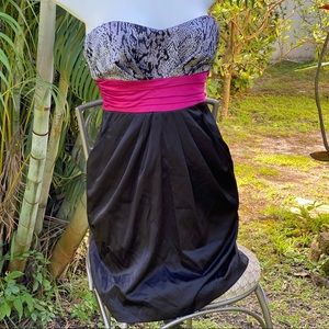 Sold!! Tweez Me cocktail dress